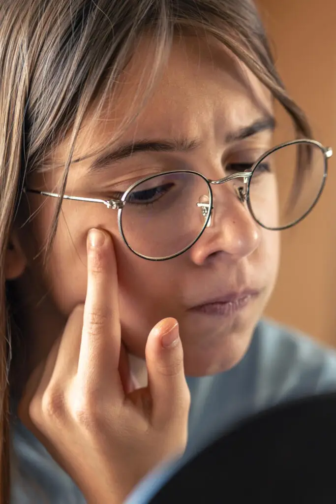 reading glasses power chart