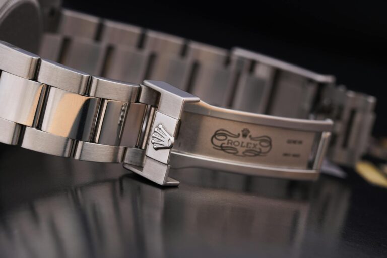 Metal bracelet watch band