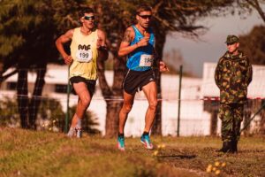 Read more about the article Best Recommended Running Shoes for Heavy Runners – 2025