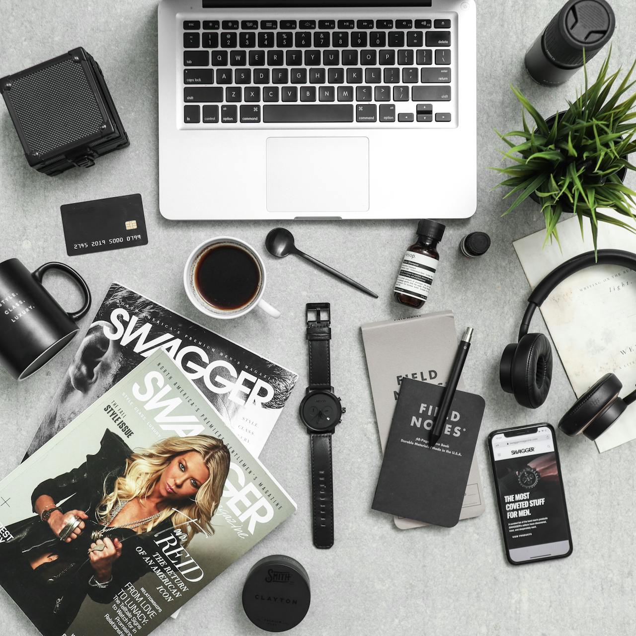 Read more about the article Why Retro Digital Watches Are the Coolest Comeback in 2025