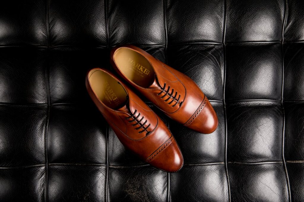 Leather oxford shoes for men
